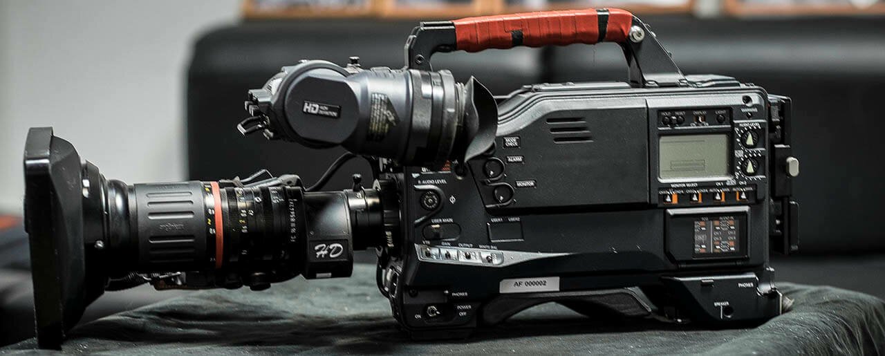 Профессиональные видеокамеры с максимальным разрешением съемки 2400x1350, Blackmagic в Санкт-Петербурге